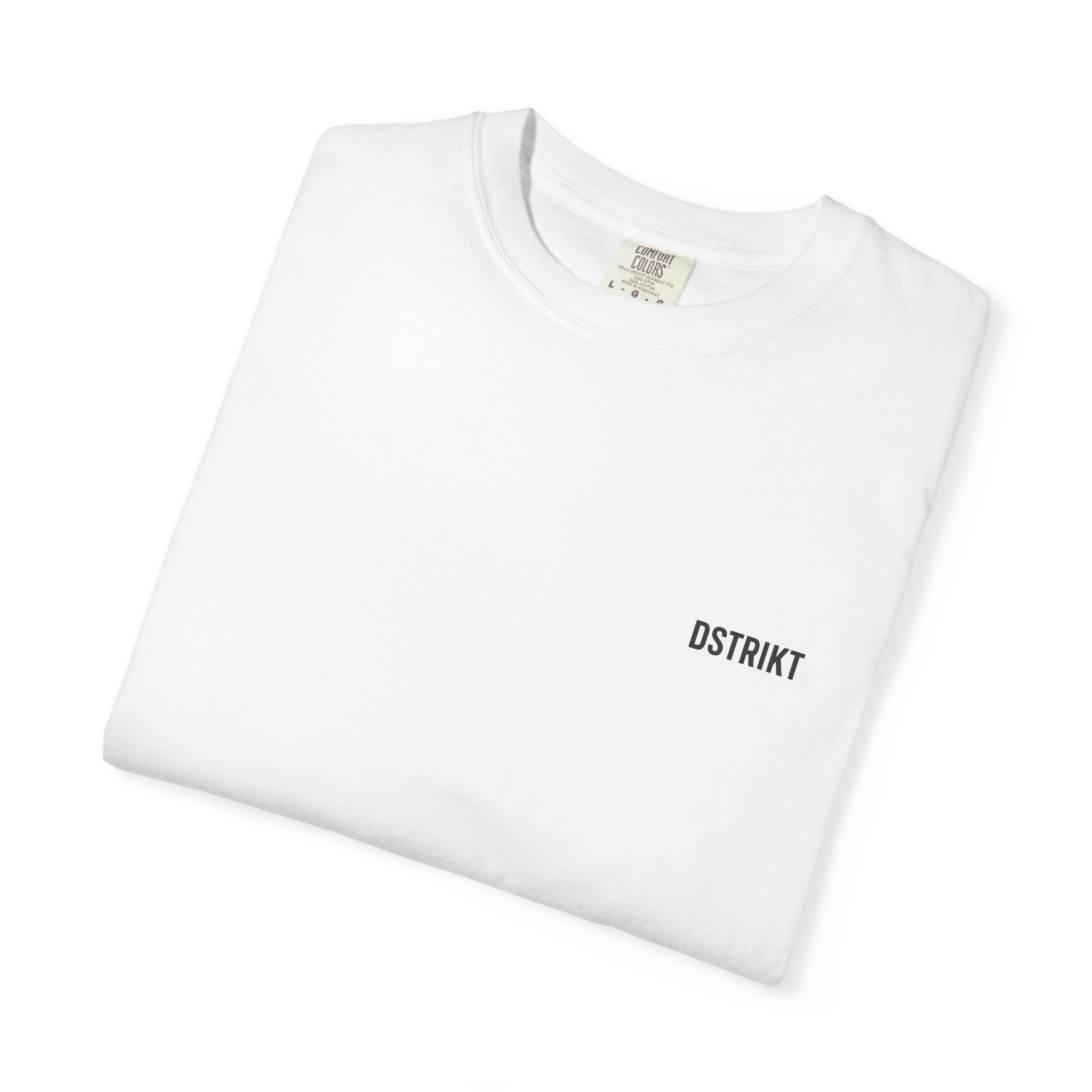 Camiseta Dstrikt blanca | Minimal Back Print, Chest Pocket Text