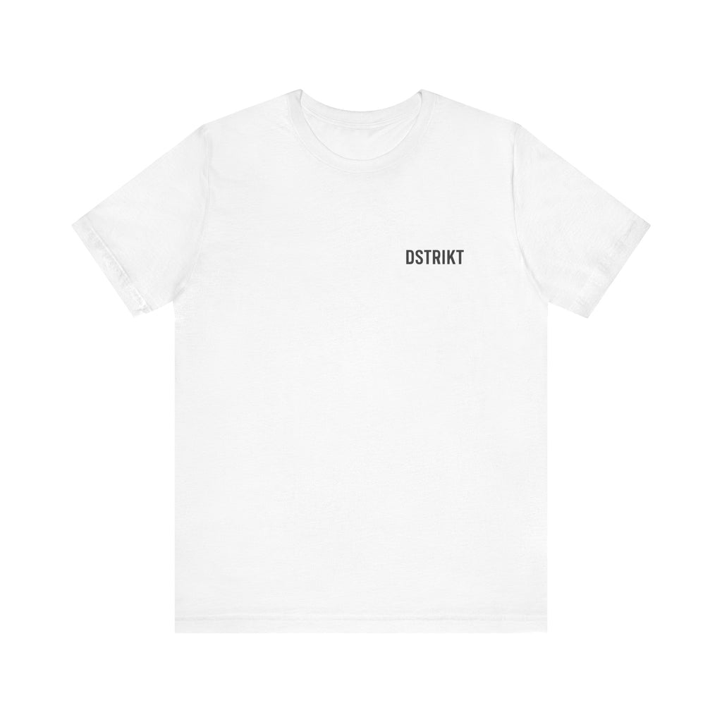 Camiseta Dstrikt Logo — Minimal Back Graphic Tee