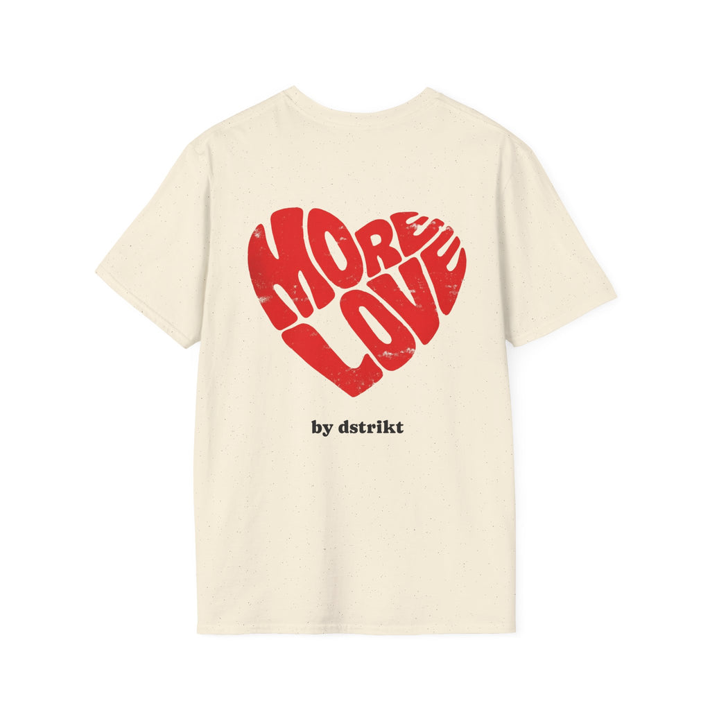 Camiseta Dstrikt More Love— 'More Love' Red Heart Graphic by DSTRIKT